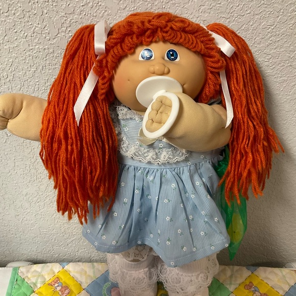 Vintage Cabbage Patch Kid Girl With Pacifier Red Hair Hong Kong OK Factory 1985 - Picture 4 of 9